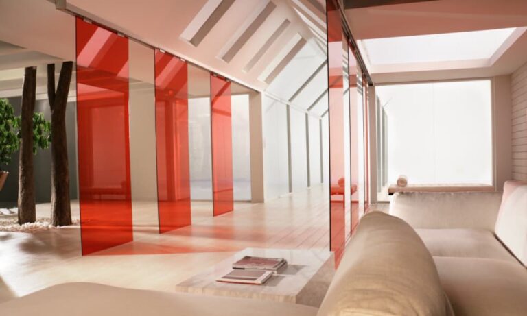 Red and clear glass partitions