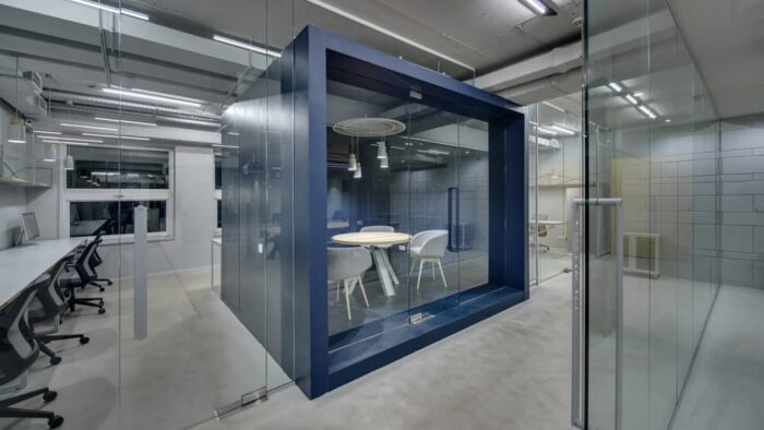 Office Glass Partitioning for Blue Room